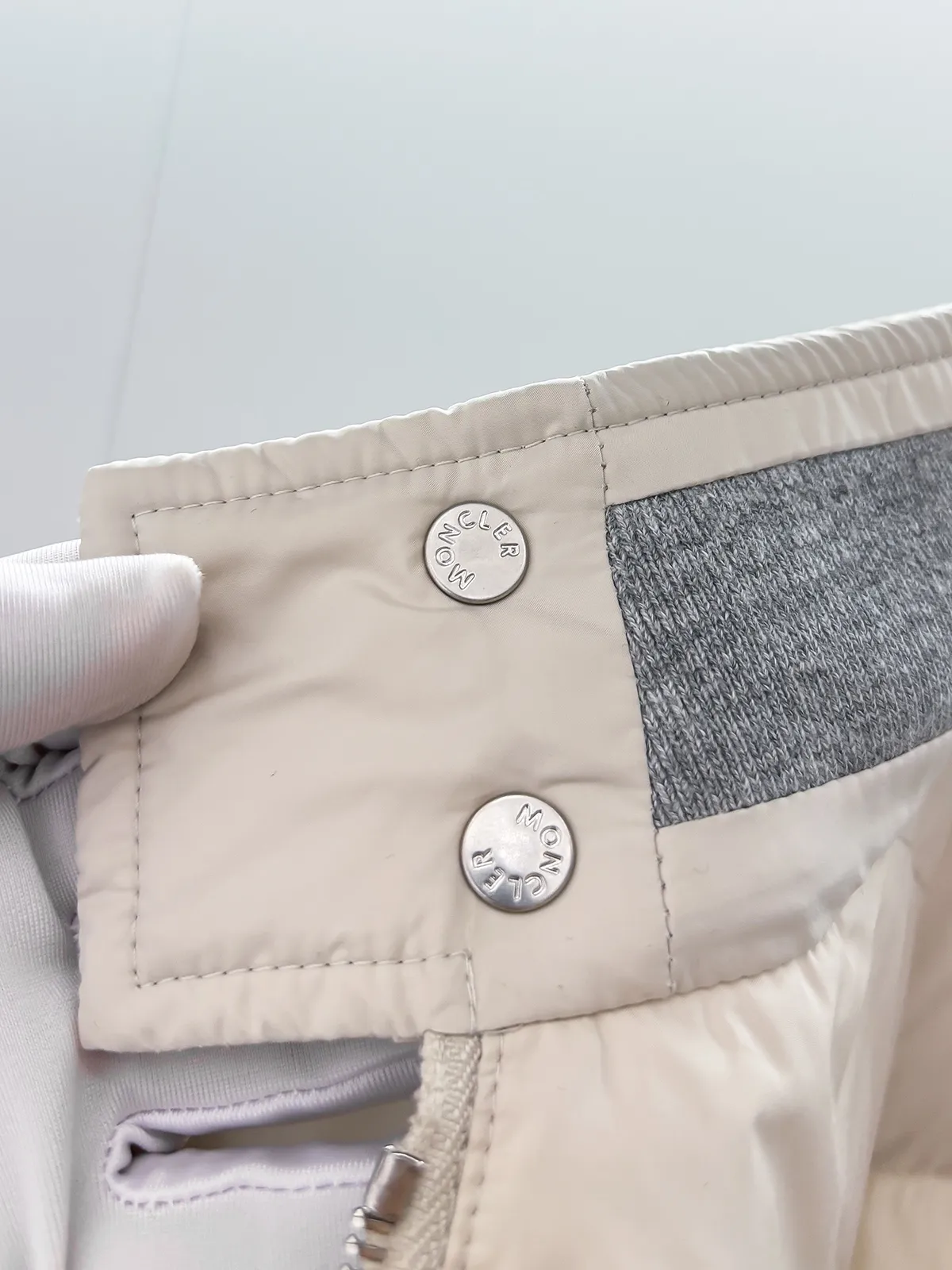 MOC 26FW New Arrival ， ！ ， ， ！ ， 、 ， ！ ， ！ ， ！ Logo 、 ， Quality ！ ， ！ Gray ， ， ！ 90 ， ， ！ ， ， ！ ， ！ ， ， ， ！ ， ！ ， ， Quality ！ ， ， ！Black/Beige/Gray， ！Size：1-4 1 ： 48cm- 114cm- 64cm- 66cm 2 ： 49cm- 118cm- 65cm- 67cm 3 ： 50cm- 122cm- 66cm- 68cm 4 ： 51cm- 126cm- 67cm- 69cm Size ： 174-140 ， 2 ！ 130 1 ，130-145 2 ，145-162 3 ，162-180 4 ！
